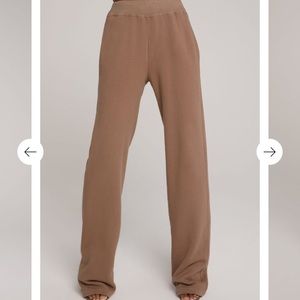 ISO good American wide leg sweatpant size 2 putty